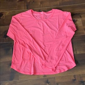 Lulu hi-lo shirt long sleeve with thumb holes